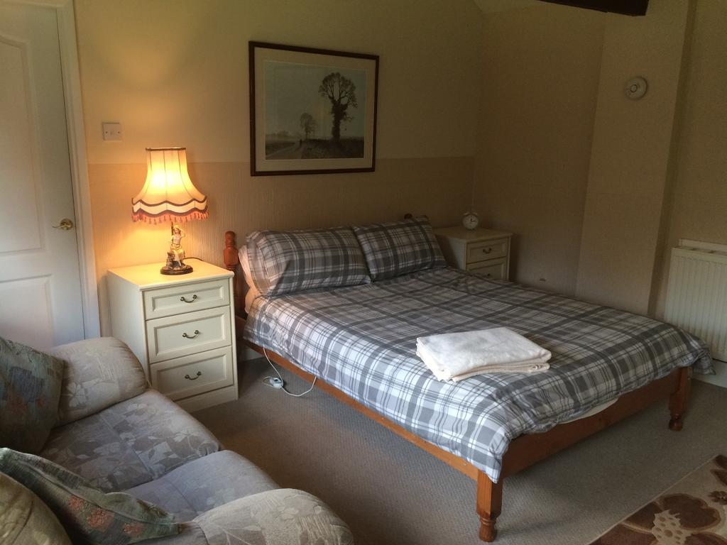 Rolandscroft Guest House Pontefract Exteriör bild