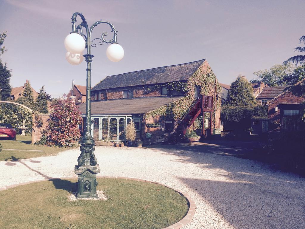 Rolandscroft Guest House Pontefract Exteriör bild