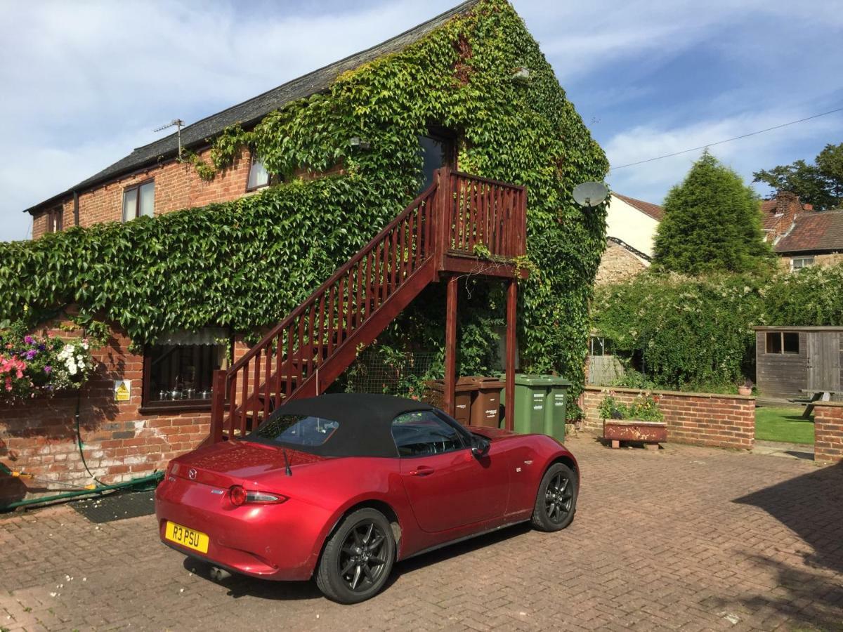 Rolandscroft Guest House Pontefract Exteriör bild